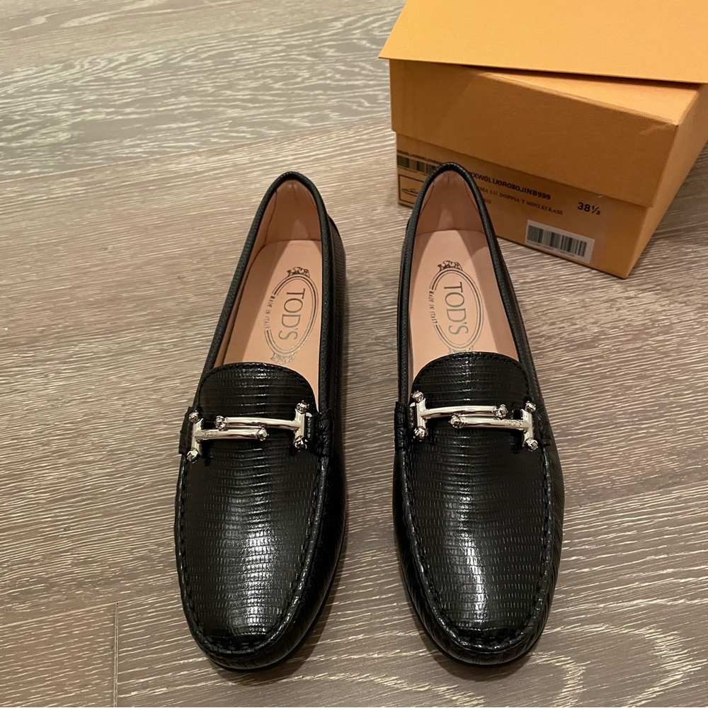 Tod’s Embossed Leather Driver Loafers in Black with T Bar Design